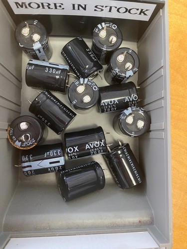 Condensatore avox 200v 330uf - avox,